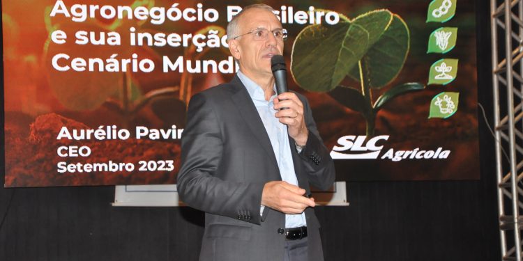 SLC Agrícola estreita parceria com o Curso de Agronomia da URI 