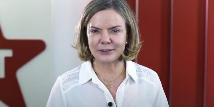 PT assina acordo de intercâmbio e cooperação com o Partido Comunista Chinês