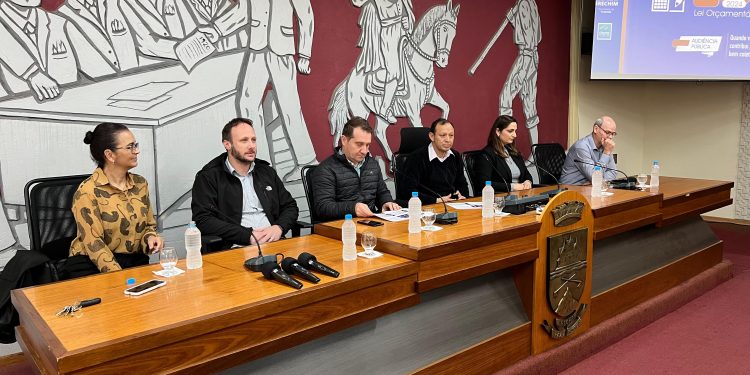 Erechim vai aplicar 54,73% da receita prevista para 2024 em saúde e educação