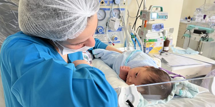 Santa Terezinha realiza ação no Dia Mundial da Prematuridade