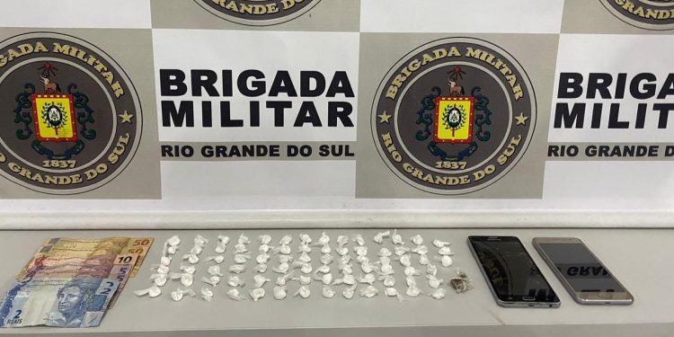 Brigada Militar prende traficante no bairro Progresso em Erechim