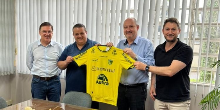 Ypiranga renova parceria com a URI Erechim
