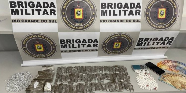 Estação: Mulher é presa por tráfico de drogas