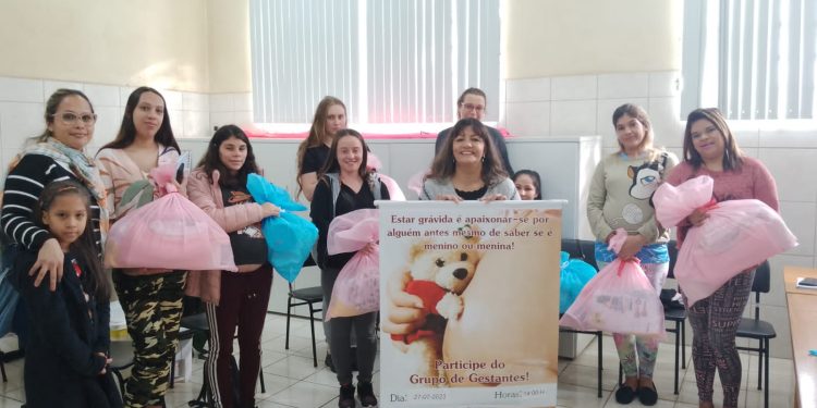 Programa Acolher: 15 anos de carinho e cuidado com mamães e bebês