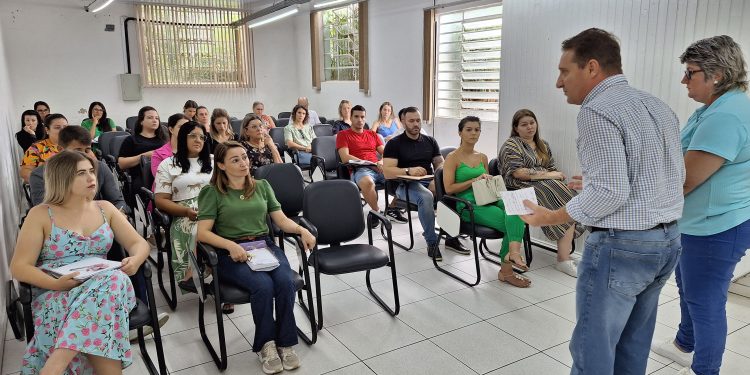 Município deve comprar mais de 1600 vagas na rede privada de Educação Infantil para atender demanda