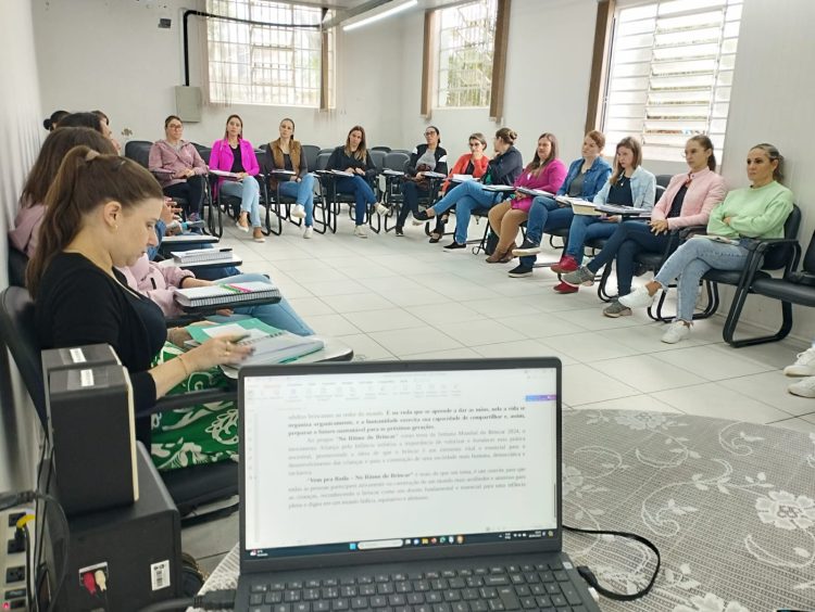 Fórum Municipal de Educação Infantil acontece em julho