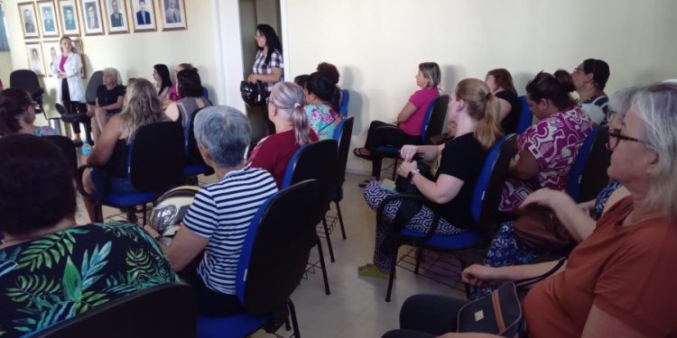 Secretaria de Saúde realiza nesta terça-feira grupo para pacientes de fibromialgia
