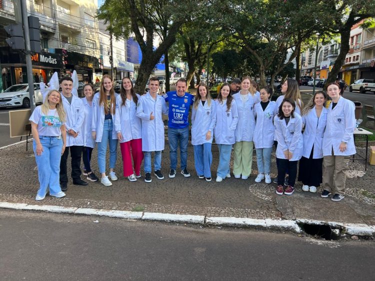 Dia D de Vacinação Contra a Gripe aconteceu na Esquina Democrática e em seis UBS