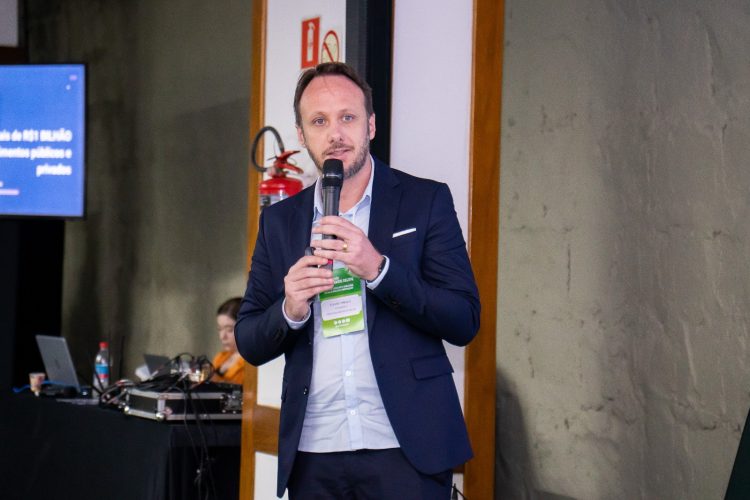 Erechim destaca desburocratização e modernização no 4º Congresso Gaúcho de Cidades Digitais e Inteligentes