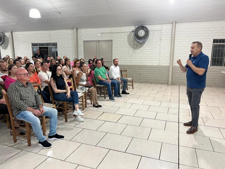 Casa cheia em evento de trabalho do MDB Erechim
