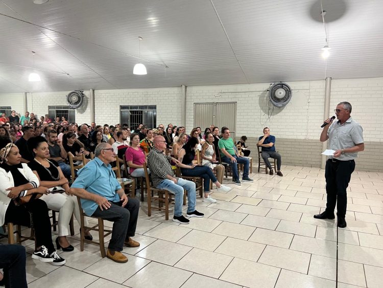 Casa cheia em evento de trabalho do MDB Erechim