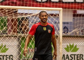 Elenilson vai estrear no Gauchão de Futsal e destaca expectativa para jogo do Atlântico no próximo sábado