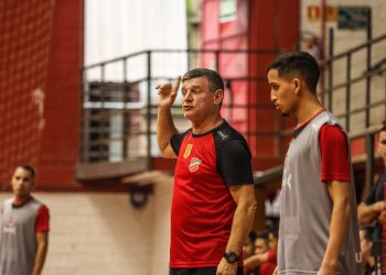 Atlântico viaja para estreia na Copa do Brasil