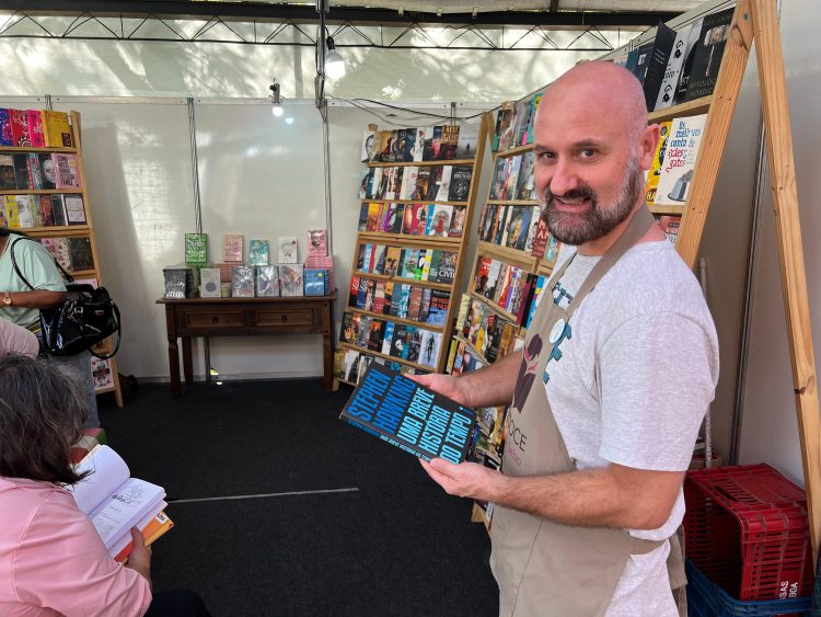 25ª Feira do Livro de Erechim celebra os 106 anos de Erechim