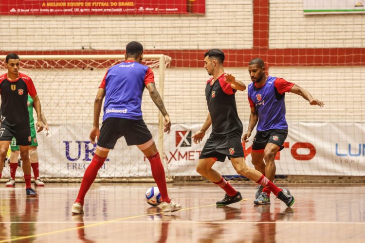 Deivão chama torcedor do Atlântico para decisão de vaga na Copa do Brasil