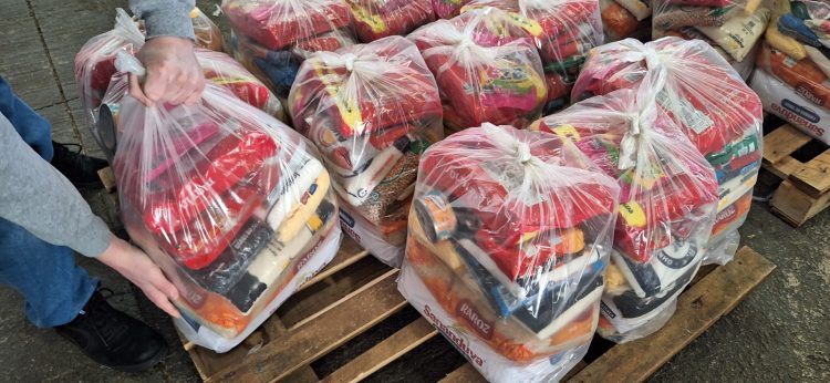 Chegamos aos 50 caminhões de donativos para atingidos pelas enchentes