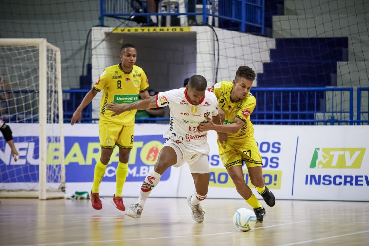 Atlântico e Praia empatam confronto em MG pela LNF