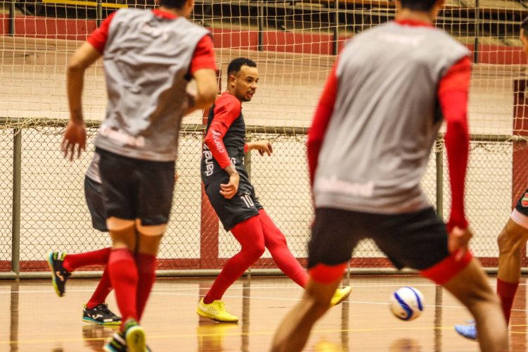 Atlântico recebe a ACEL Chopinzinho em jogo que vale vaga nas quartas da Copa do Brasil de Futsal