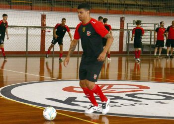 Atlântico anuncia a contratação do pivô Vilela