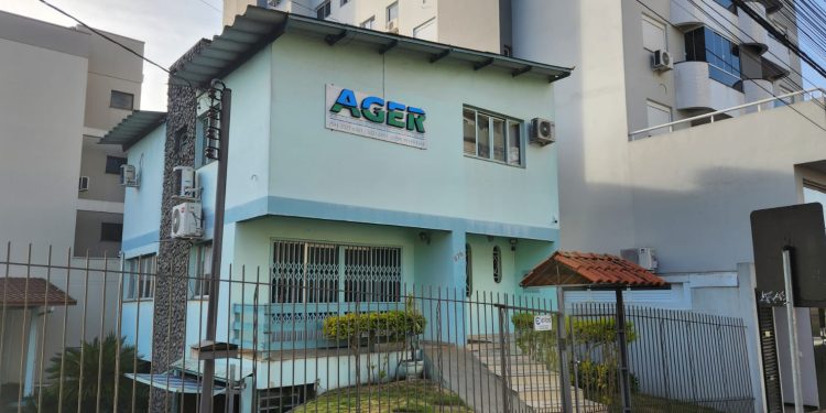 Prefeitura e AGER decidem prorrogar reajuste da tarifa de água em Erechim