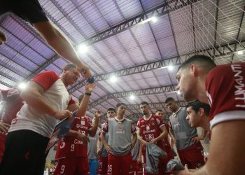Atlântico inicia semana de jogos por três competições