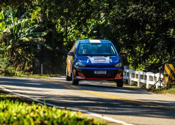 Equipe gaúcha tenta se aproximar dos líderes no Brasileiro de Rally