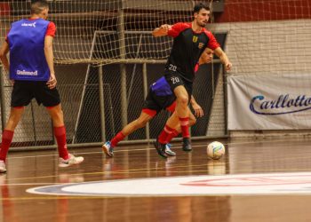 Atlântico enfrenta o Magnus em disputa direta na parte de cima da tabela da LNF
