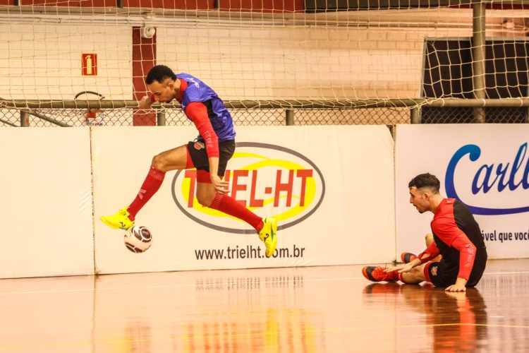 Atlântico inicia disputa das semifinais da Copa do Brasil nesta quarta