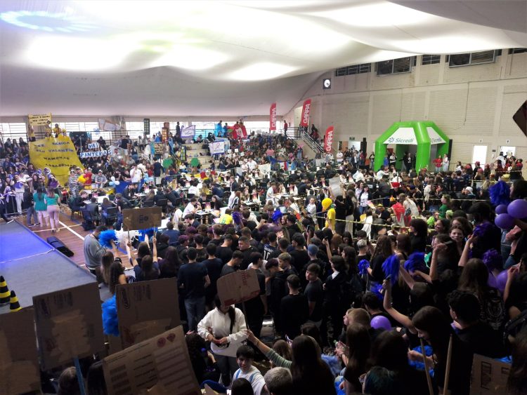Alunos de escolas públicas e privadas participam do CONECTA URI