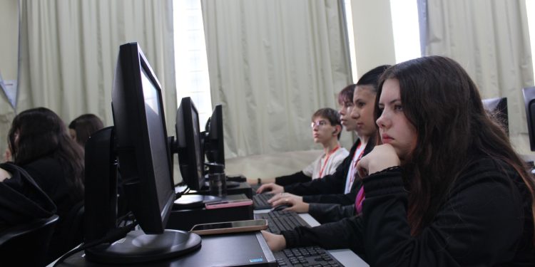 Ensino Médio do Campus Erechim do IFRS está entre os 100 melhores do país, segundo MEC