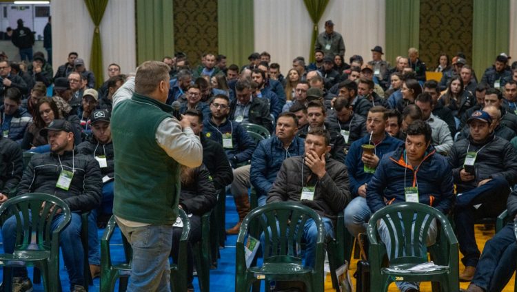 XI Fórum Norte Gaúcho da Soja reúne mais de 350 participantes em Ipiranga do Sul