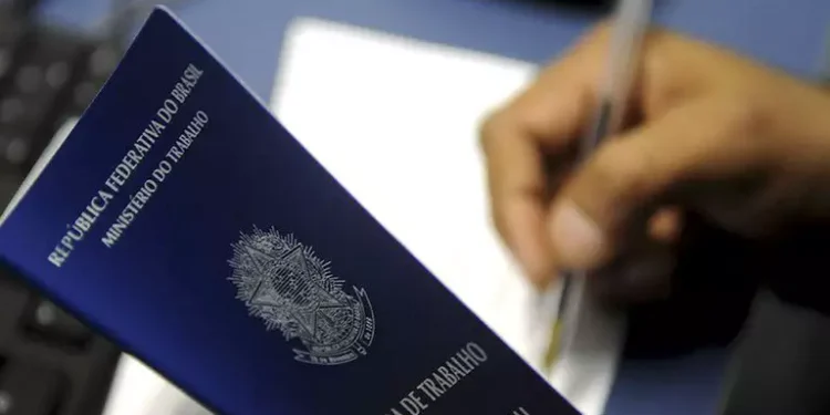 Rio Grande do Sul cria 10,2 mil vagas de emprego com carteira assinada em setembro