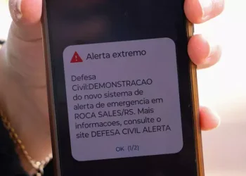Defesa Civil realizará teste com envio de alertas sobre desastres naturais para 36 municípios gaúchos