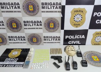 EM AÇÃO DE SATURAÇÃO INICIADA LOGO APÓS HOMICÍDIO, POLÍCIA APREENDE ARMA, DROGAS E MUNIÇÕES DE GRUPO CRIMINOSO