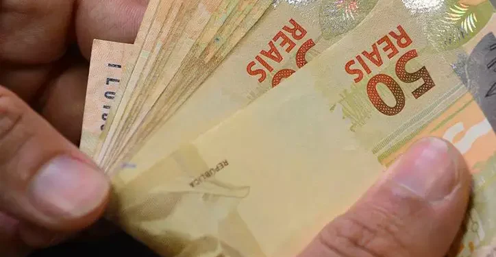 Assembleia Legislativa aprova reajuste de 5,25% no piso salarial do RS