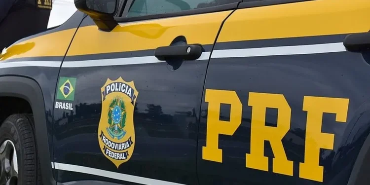 Mulher que sequestrou bebê de 8 meses é presa pela Polícia Rodoviária Federal em Pelotas