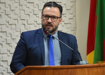 Vereador Araújo encaminha pedidos para concessão de desconto no IPTU 2025