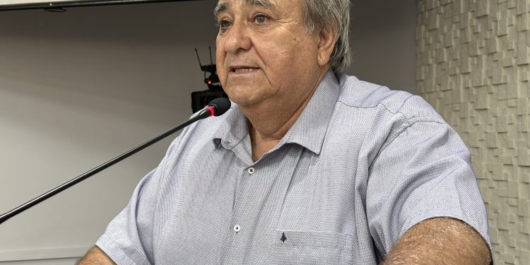 Vereador Nadir Antônio Barbosa propõe Sessão Solene pelos 40 anos do CREFITO-5 e solicita melhorias em infraestrutura urbana