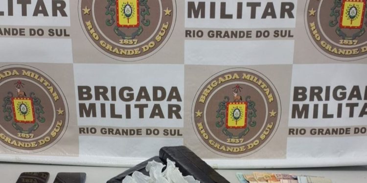 Brigada Militar efetua prisão por tráfico de entorpecentes em Campinas do Sul