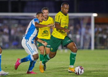 Ypiranga estreia com derrota na Série C e sofre 3 a 1 do Londrina