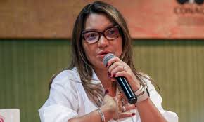 Primeira-dama Janja reconhece quebra de protocolo em jantar com o presidente da China, mas diz que “não vai se calar”