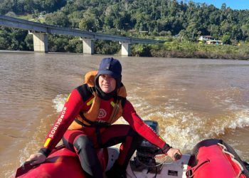 Bombeiros de Erechim e Concórdia realizam buscas aéreas, aquáticas e terrestres por jovem desaparecido