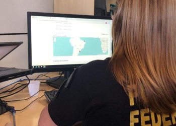 Polícia Federal prende médico em flagrante por armazenamento de pornografia infantil em Passo Fundo