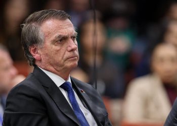 Bolsonaro nega tentativa de golpe em depoimento ao STF e pede desculpas a Moraes
