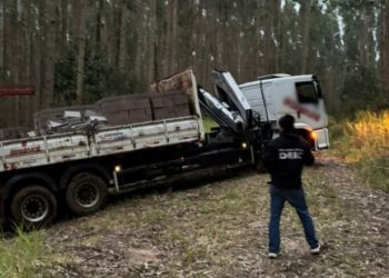Operação Braço de Ferro recupera caminhão que havia sido furtado de empresa de Getúlio Vargas