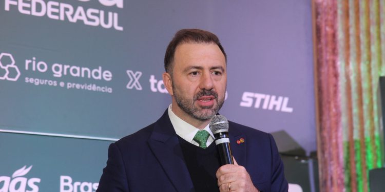 Transição energética é oportunidade para o RS crescer e gerar mais empregos, projeta empresário Erasmo Battistella