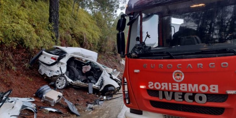 Veículo de Erechim se envolve em acidente com duas mortes em Santa Catarina
