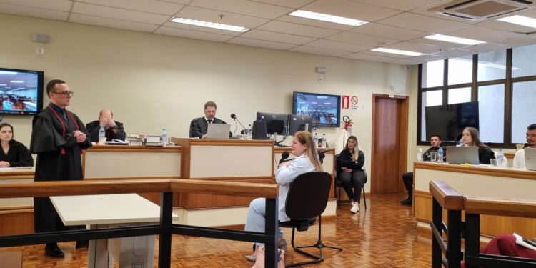 Caso Basso de Moura: Depoimento emocionado de mãe revela dor e perda após incêndio criminoso