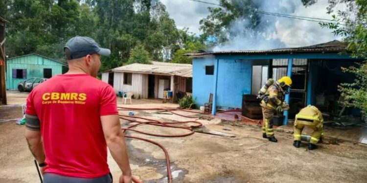 Homem que atirou contra vizinho e matou criança de oito anos em Nonoai é preso na cidade de Chapecó