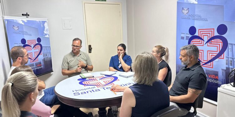 Hospital Santa Terezinha amplia ações do projeto de ergonomia voltado à saúde e segurança dos trabalhadores